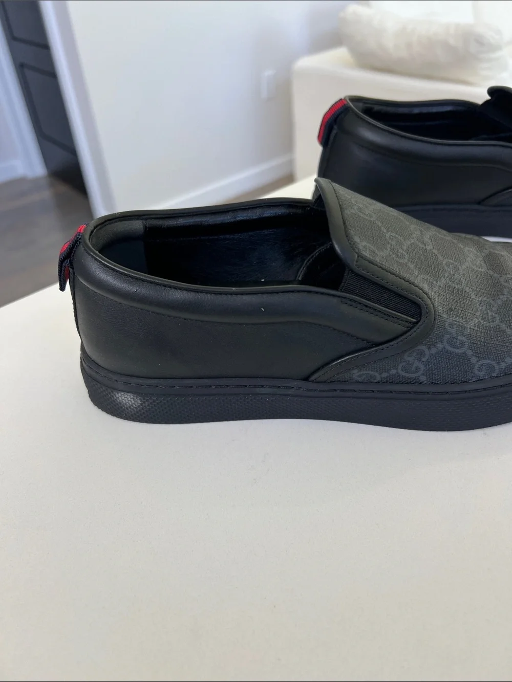 Gucci dublin GG logo supreme slip on sneakers shoes gray and black 36.5